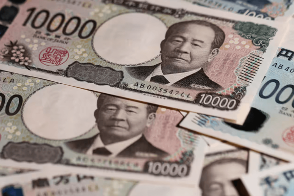 Alarm on Japan’s 40-Year JGB Bond