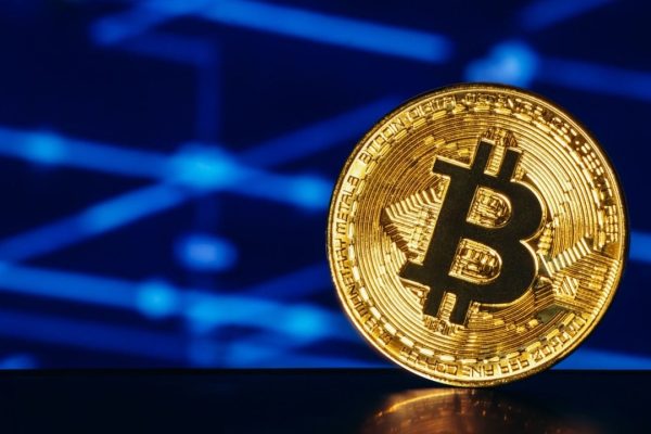 Bitcoin ETFs Surge $602M